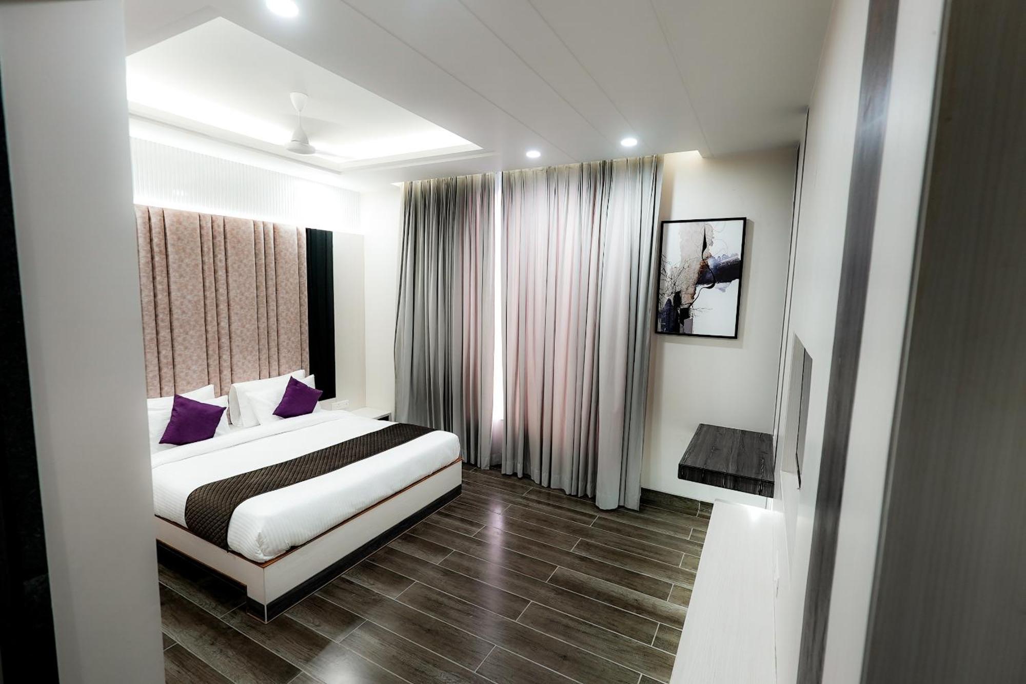 Hotel Elinor By Dazzling Hotels & Resorts Agra (Uttar Pradesh) Exterior foto