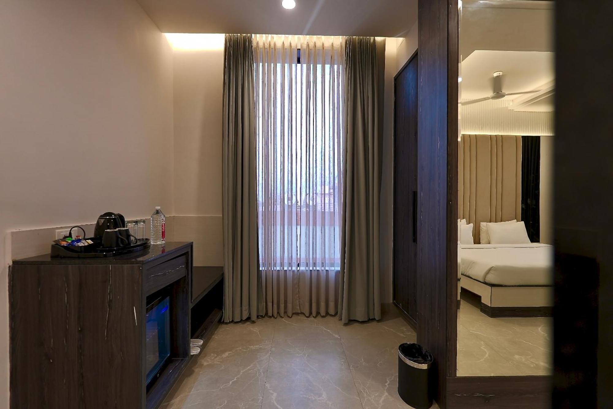 Hotel Elinor By Dazzling Hotels & Resorts Agra (Uttar Pradesh) Exterior foto