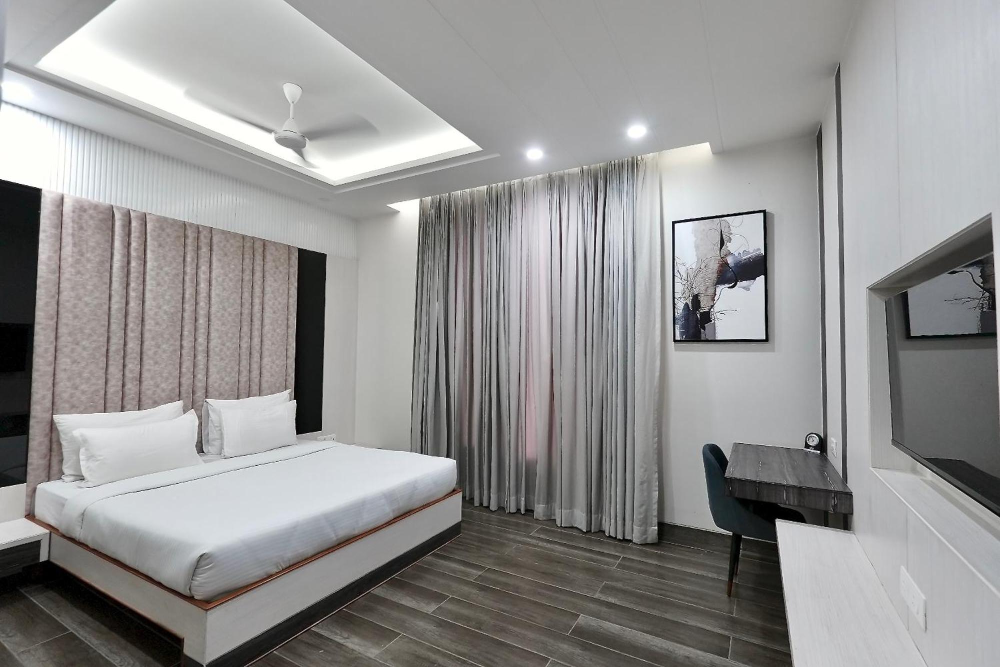 Hotel Elinor By Dazzling Hotels & Resorts Agra (Uttar Pradesh) Exterior foto